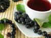 All about the beneficial properties and contraindications of chokeberry