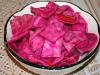 Маринованная капуста «Розовый лепесток» со свеклой