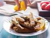 Röd mulle och hamsa: fiskdag på grekiska Röd mulle små matlagningsrecept